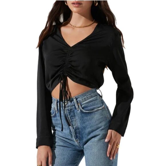 ASTR the label | WOMENS SATIN SHIRRED BLOUSE - Picture 1 of 5